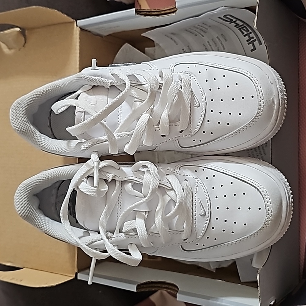 Nike Air Force 1